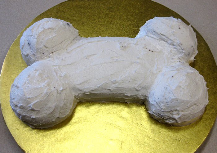 Doggone Dog Bone Cake!