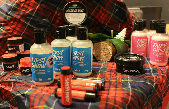 A Lush First Snow Sparkly Dusting Powder and Fairy Dust Dusting Powder review