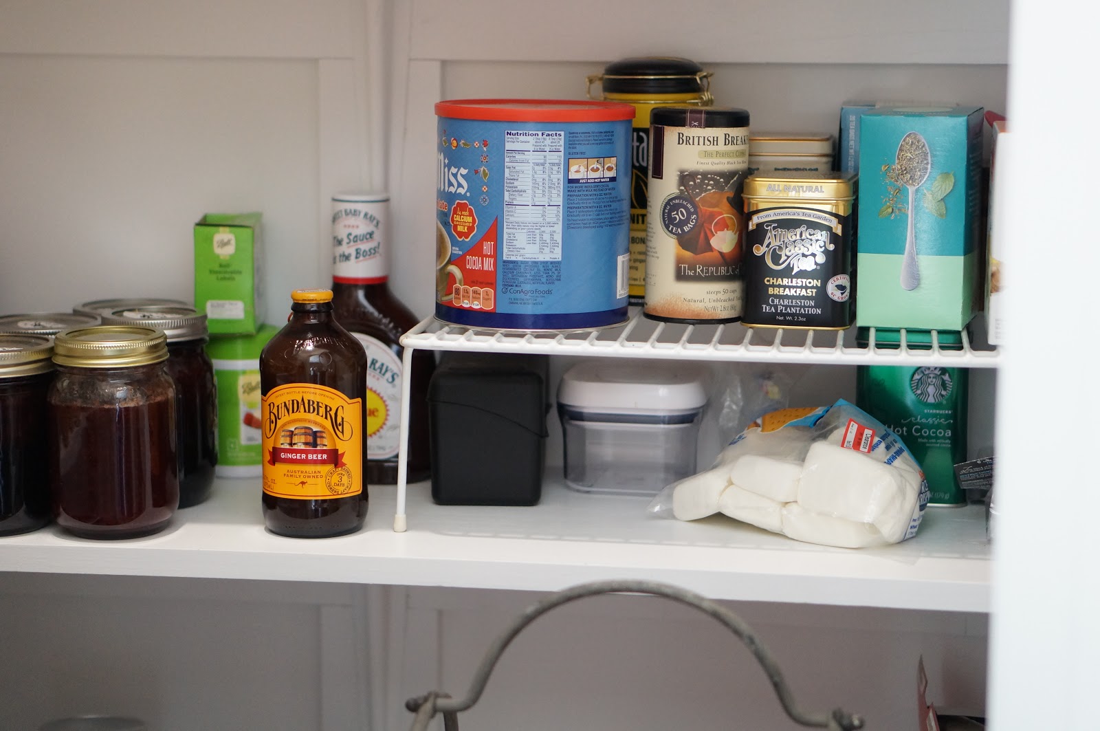 PANTRY IDEAS | PACKING LUNCHES & BEING ORGANIZED by North Carolina lifestyle blogger Rebecca Lately