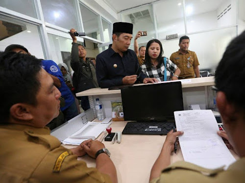 Sidak Ridwan Kamil ke BPPD Kota Bandung