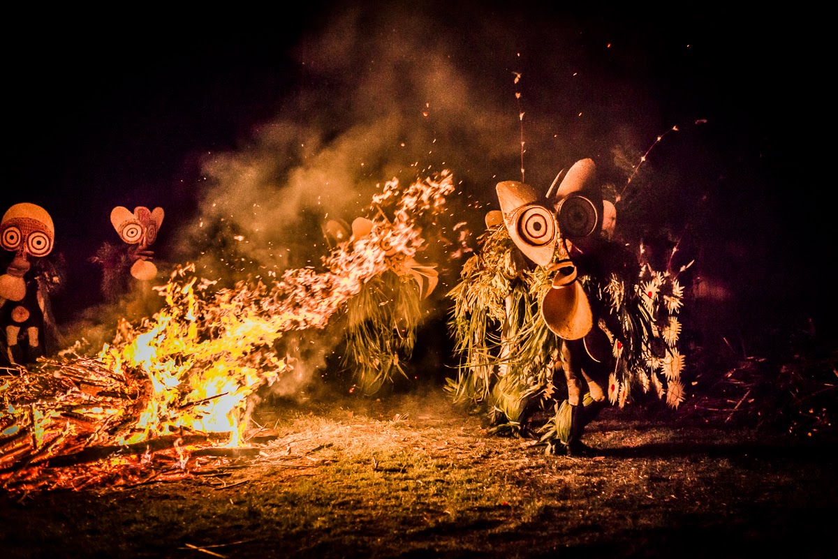 GARY LATHAM PHOTOGRAPHY The Baining fire dancers of East New Britain