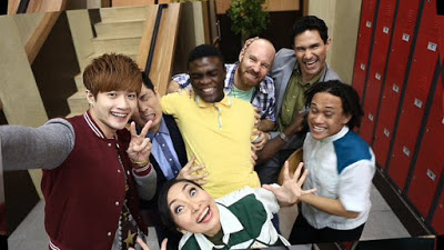 Berita Terbaru Dan Profil Artis Terkini Sinopsis Foto Dan Nama Nama Pemain Dan Pemeran Sitkom Kelas Internasional Season 3 Di Net Tv