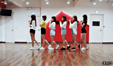 여자친구 귀를 기울이면 연습실 댄스 움짤.gif | 인스티즈