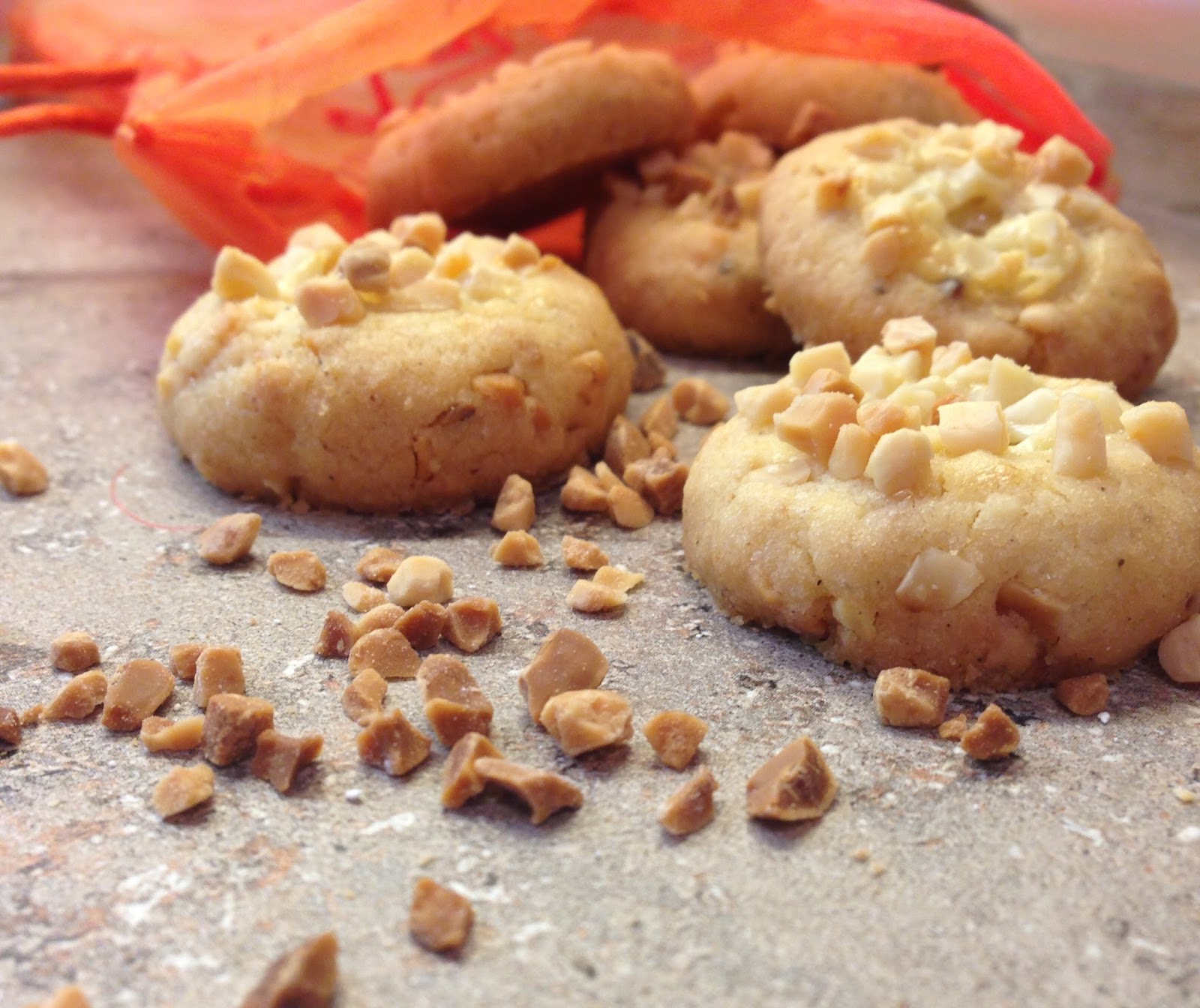 Maexies Bistro: Weihnachtsplätzchen 2016: Knusper-Mandel-Kugeln