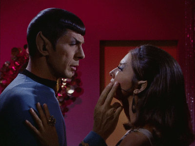 Go You Fucking Habs Go !: 29 pops in for a Star Trek Sexy Friday (TOS