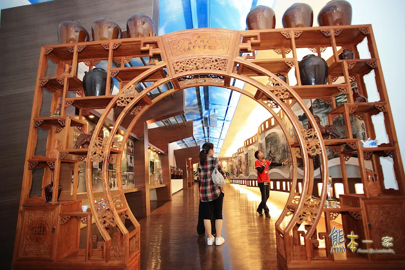 大同醬油黑金釀造館|雲林斗六觀光工廠景點|柳丁醬油 白醬油好吃|台灣欒樹花季