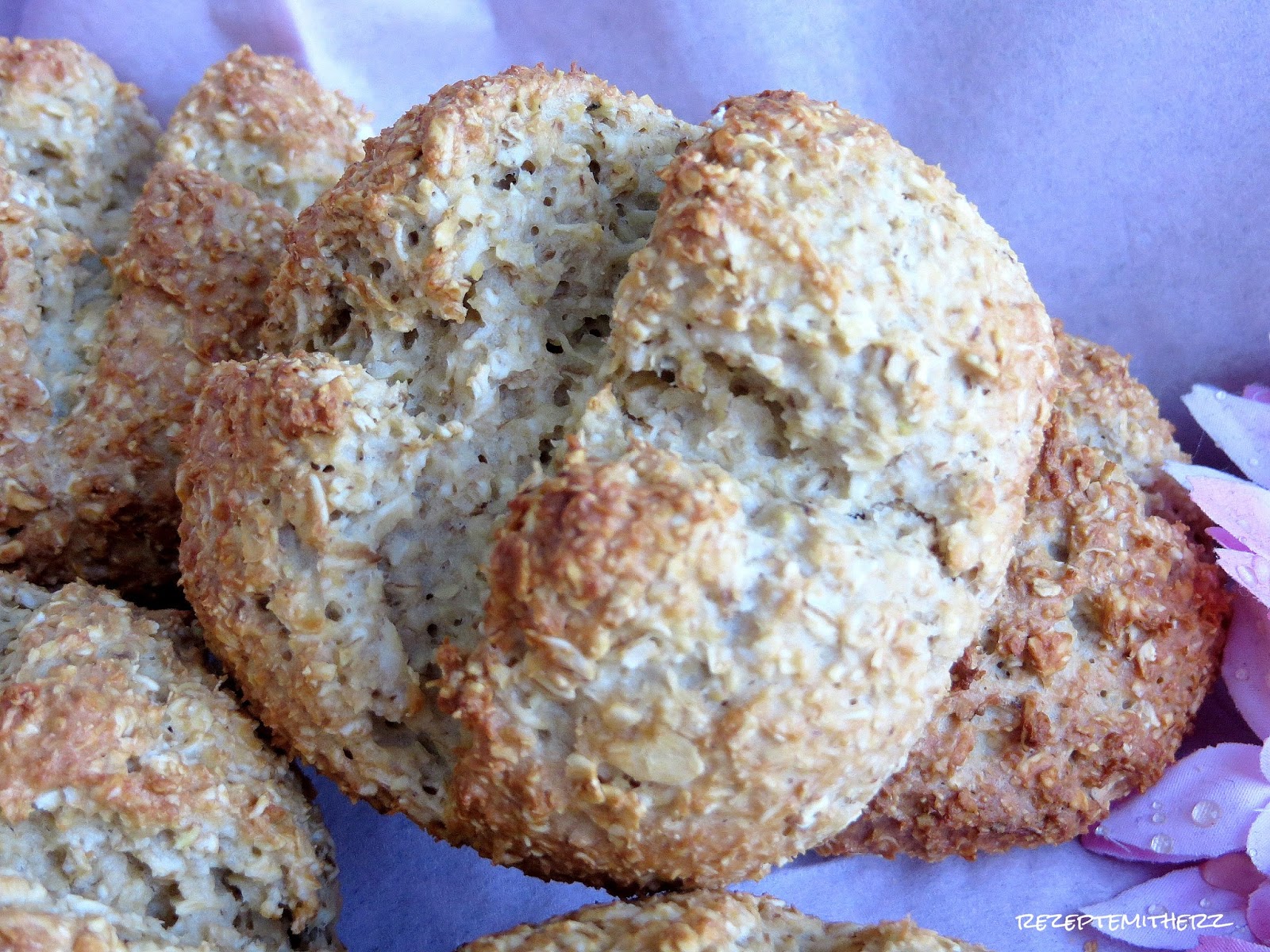 Overnight Oats Brötchen ♡ Quark – Haferflockenbrötchen