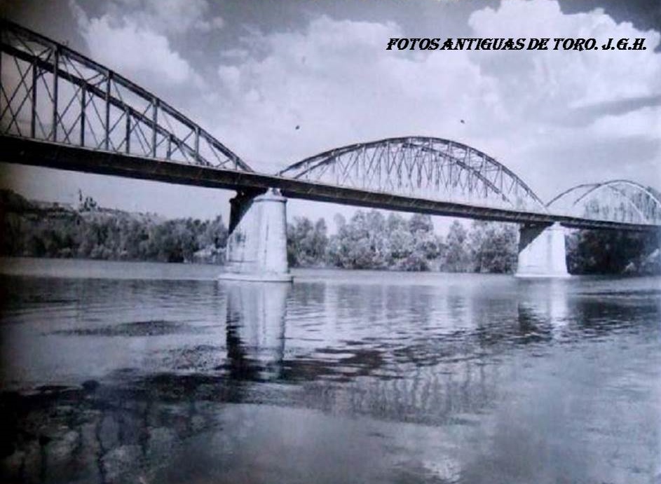 Fotos Antiguas de Toro Puente de Hierro de Toro