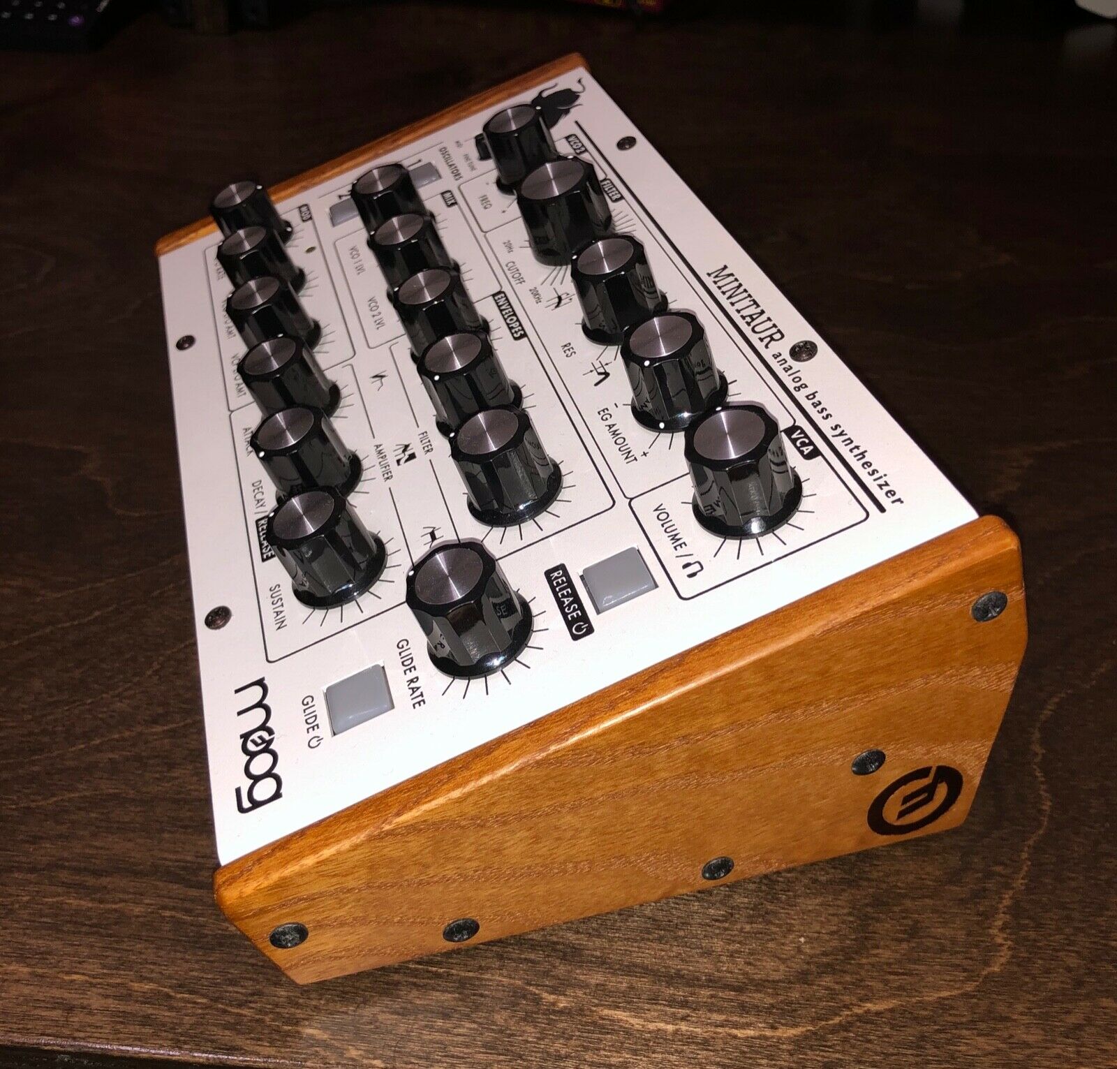 MATRIXSYNTH Limited Edition White Moog Minitaur Analog Bass