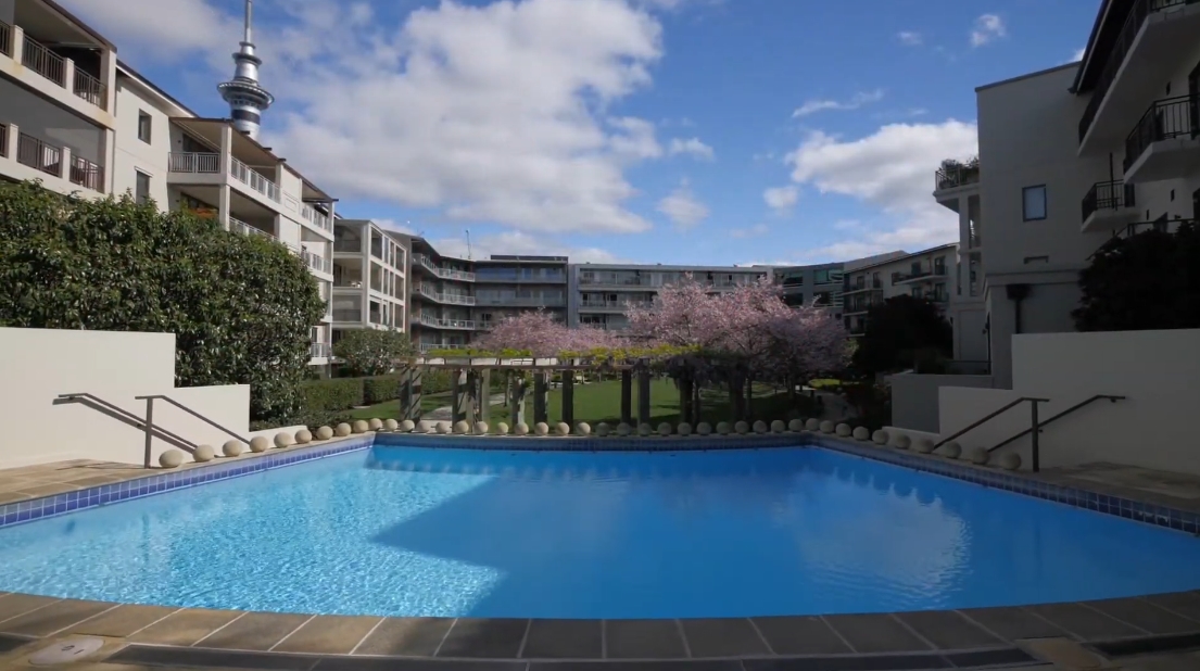 17 Interior Design Photos vs. 120 Customs St W #3A, Auckland Luxury Condo Tour