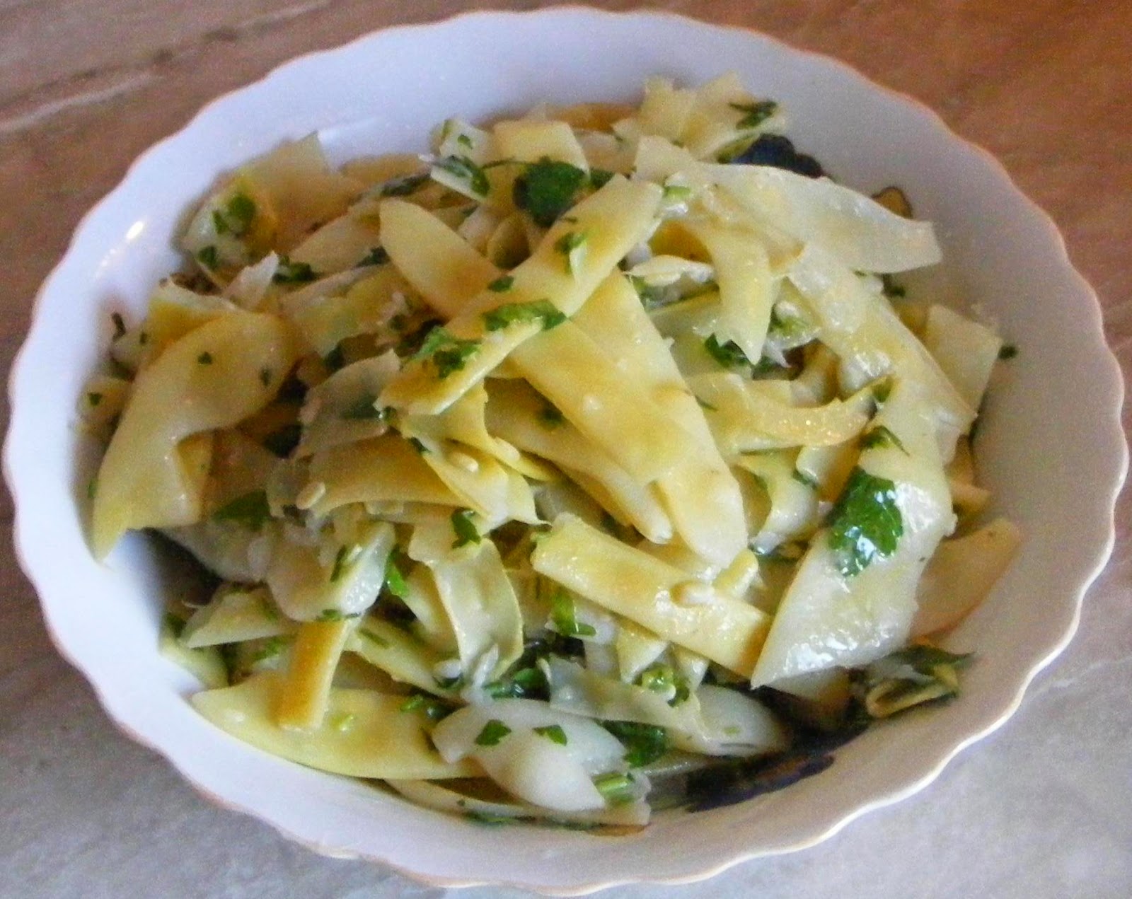 Salata de fasole verde cu usturoi reteta,