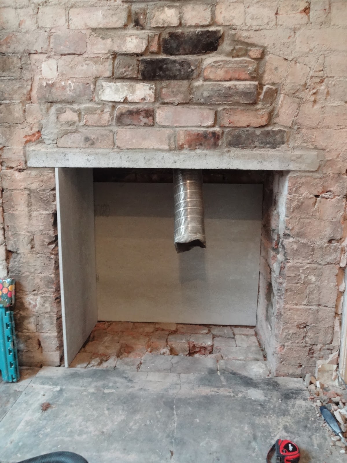 Getting the Chimney Log Burner Ready! Kezzabeth.co.uk DIY