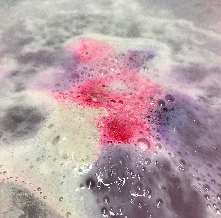 All Things Lush UK April Showers Bath Bomb