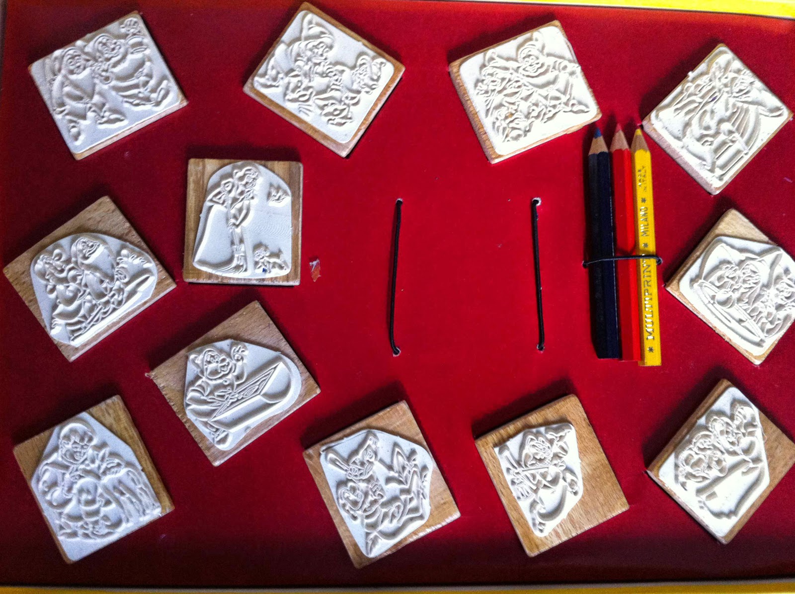 Filmic Light - Snow White Archive: 1967 Rubber Stamp Set from Italy