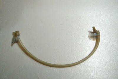 浮草用のエアチューブ堤防の出来上がり!