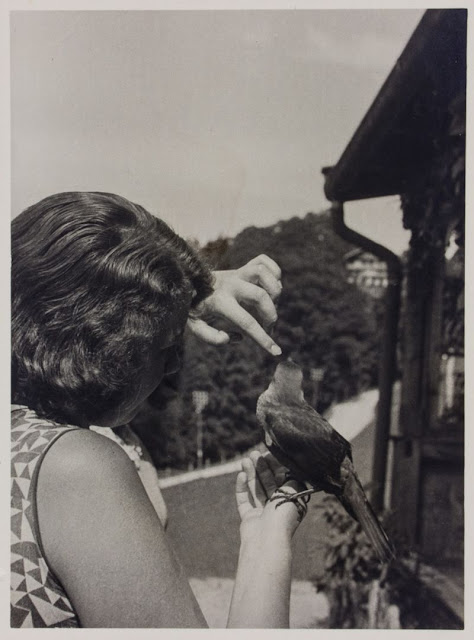 25 Rare and Candid Photographs of Geli Raubal, Adolf ...