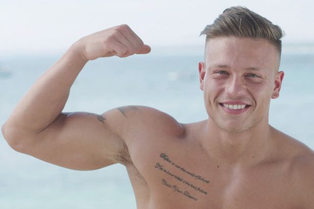 Celebrity dick: is this alex bowen from love island’s dick pic? 