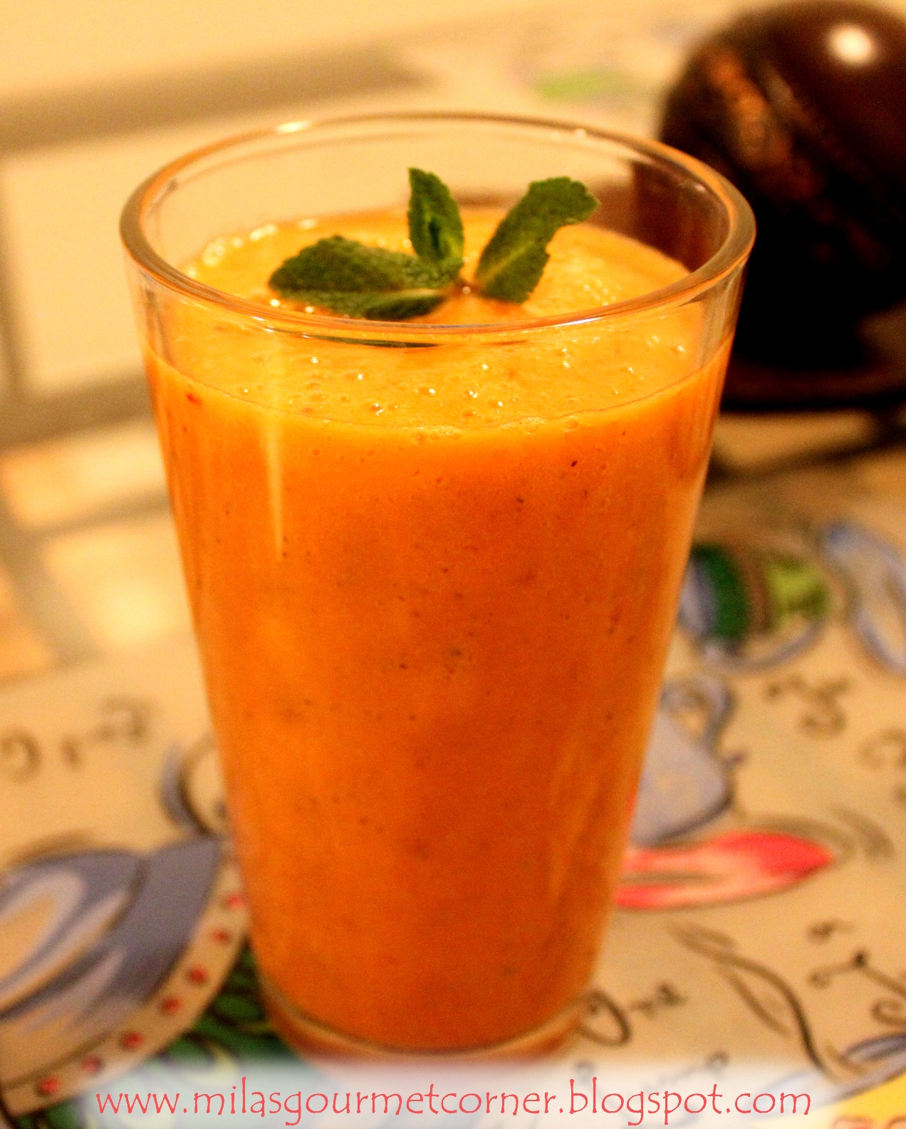Mila's gourmet corner Bananaapplecarrot smoothie recipe (рецепт банановояблочноморковного