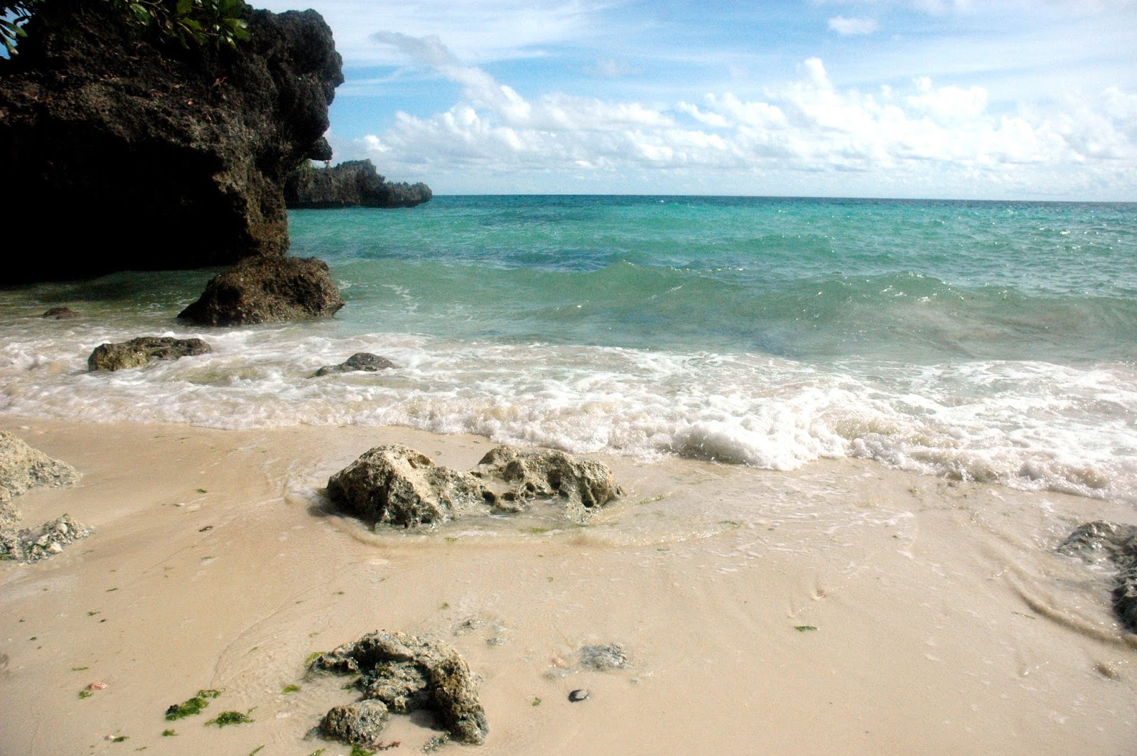 The Mind-Bending Premise: Rapid Aging on a Secluded Beach