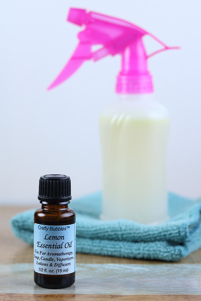 DIY Dusting Spray With Essential Oils Everything Pretty