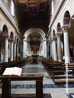 Nave central de São Nicolau em Cárcere, ROma