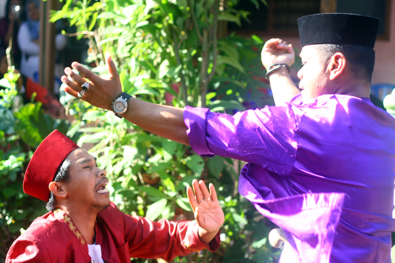 Pantun Adat Betawi Palang Pintu Berantem Hobi Pantun