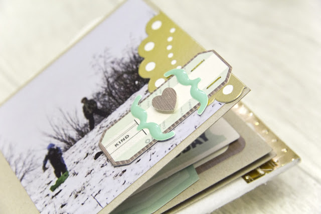 http://danipeuss.blogspot.com/2016/03/minialbum-mit-filzeinband-tutorial.html