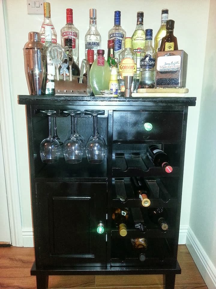 Dublinia: Drinks Cabinet/Home bar - DIY project
