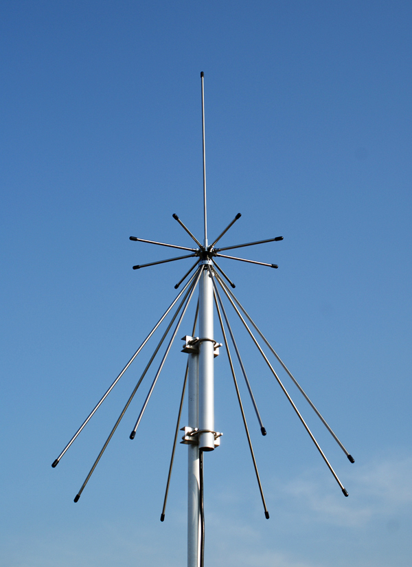 NSW RADIO AND COMMUNICATIONS - by Michael Bailey: RADIO ANTENNA'S