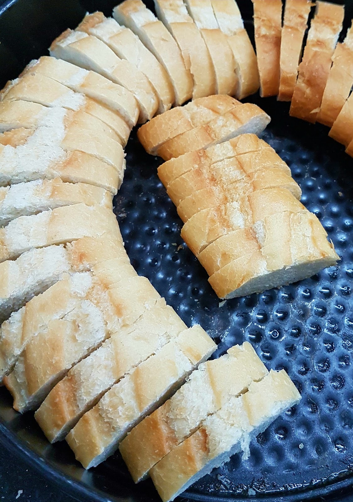 Cocina Basica y Fresca PUDIN DE PAN CON CHOCOLATE Y CARAMELO. CBF