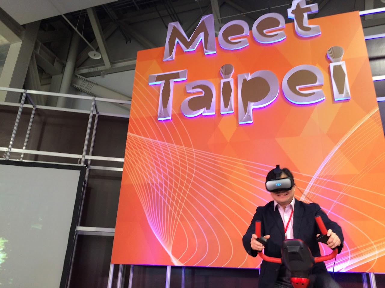 [2015 Meet Taipei]改寫身歷其境定義，VR讓你一秒從台北到阿里山鐵道