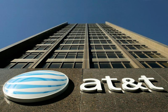 AT&T Could Stream Your Games and Anime on its New Network