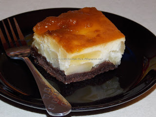 Chocoflan cu mere