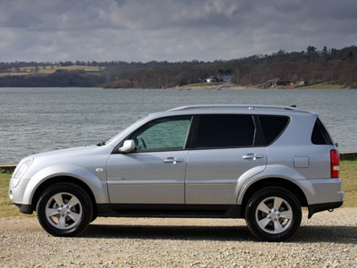 New Luxury Car Ssangyong Rexton