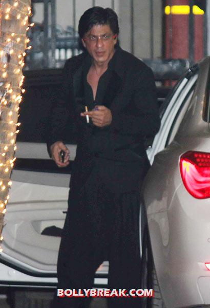 Shah Rukh Khan - (2) - Shilpa Shetty's Diwali bash Photos
