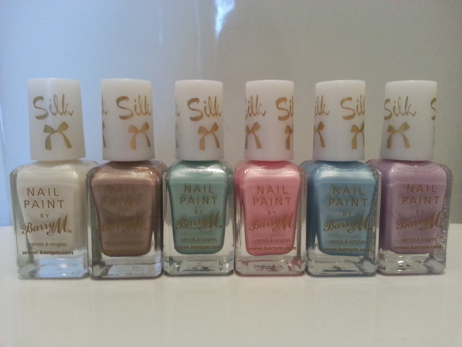 Lane's Lacquers: The Barry M Silk Collection