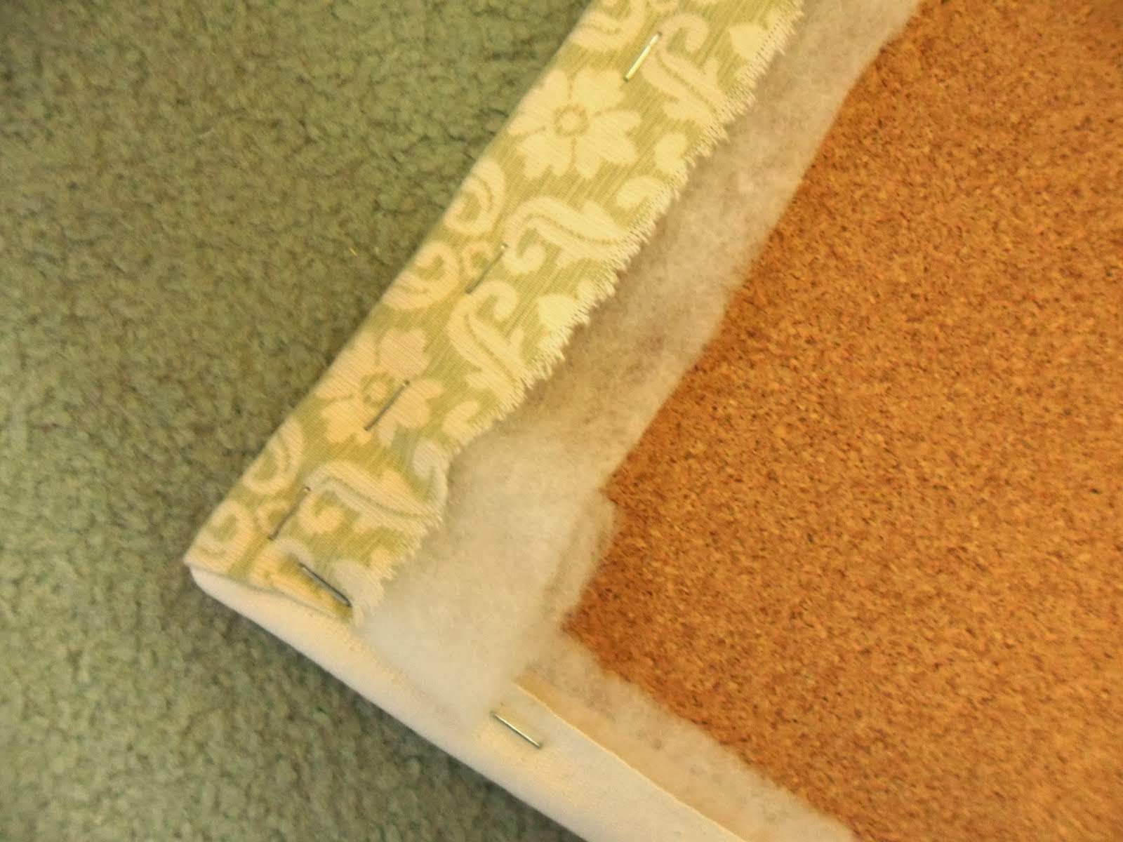 gillyflower How to Make a Fabric Covered Notice Board