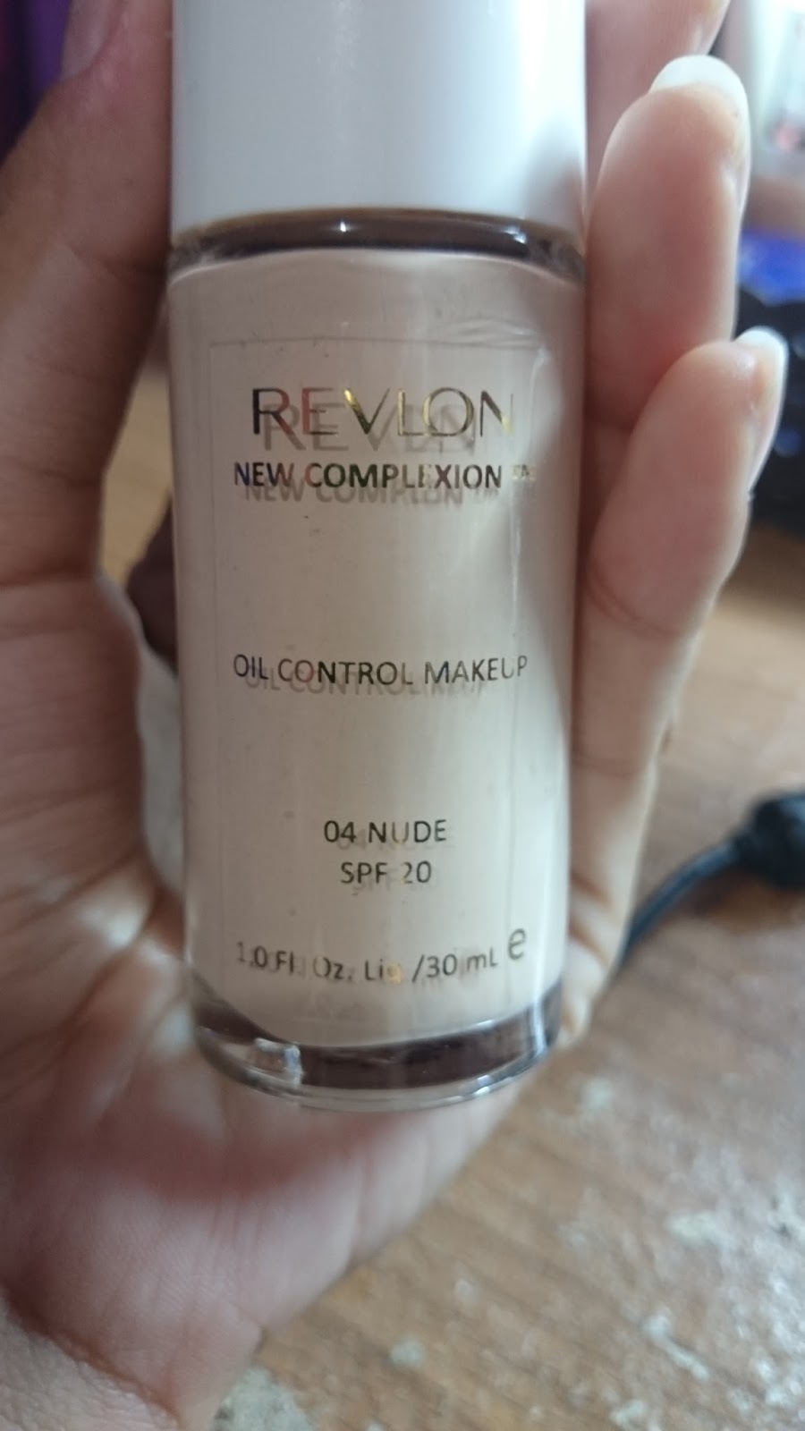 Beauty Review By Debora Savellina Review Foundation Revlon Colorstay