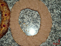 Roscón de Reyes de Trufa-relleno-rellenando roscón