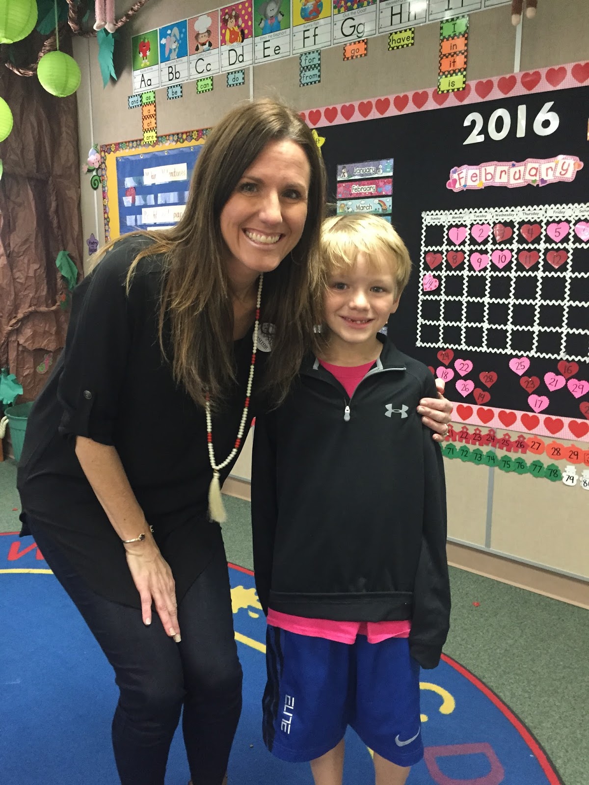 Trendy Mindy and Her Loves...: Kinder & 4th Grade Valentine's Parties