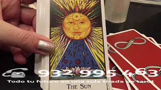 Llama ahora para una lectura de tarot. TAROT