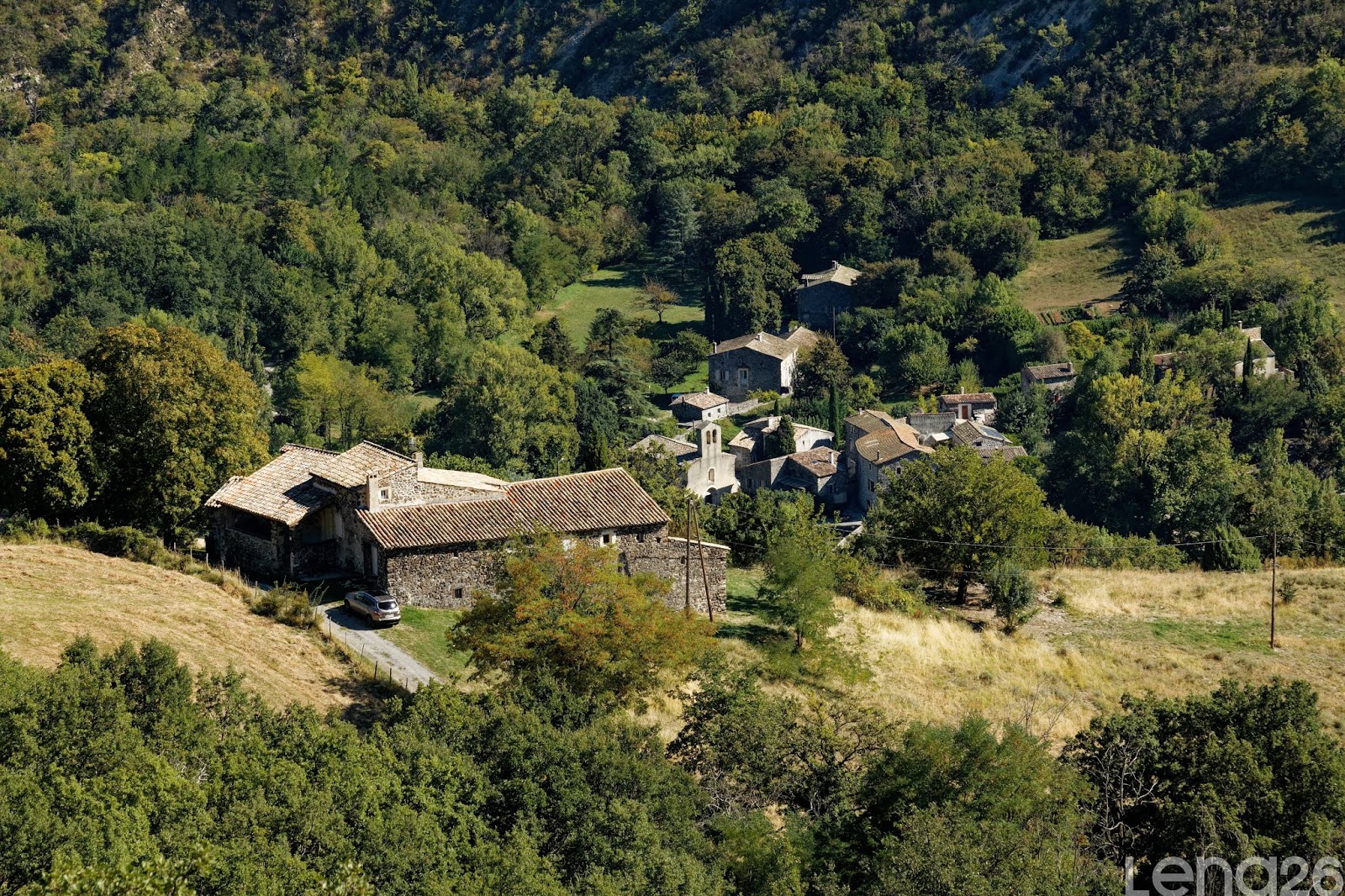DeciDelà Saint Martin sur Lavezon le Sommet de Berguise (Ardèche)
