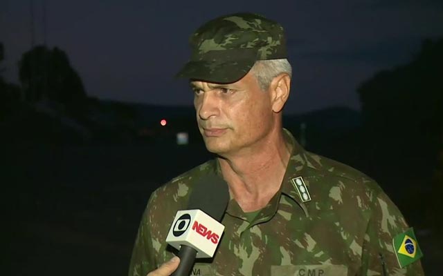 'Nunca vi exército de outro país jogar bomba de gás no Brasil', diz  coronel