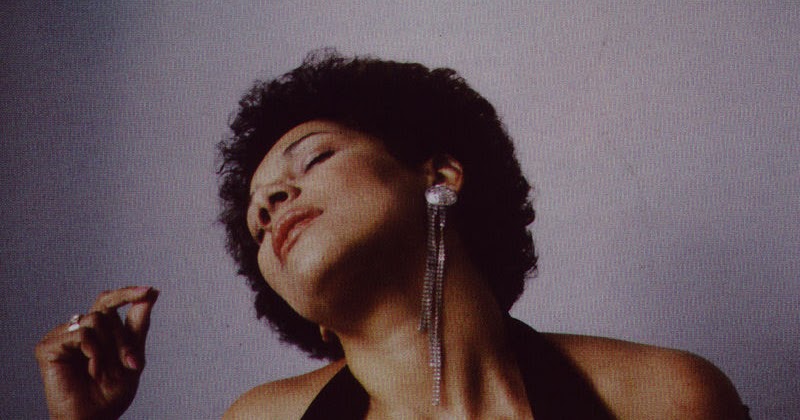 Silvânio Rocker's Oficial Susan Cadogan