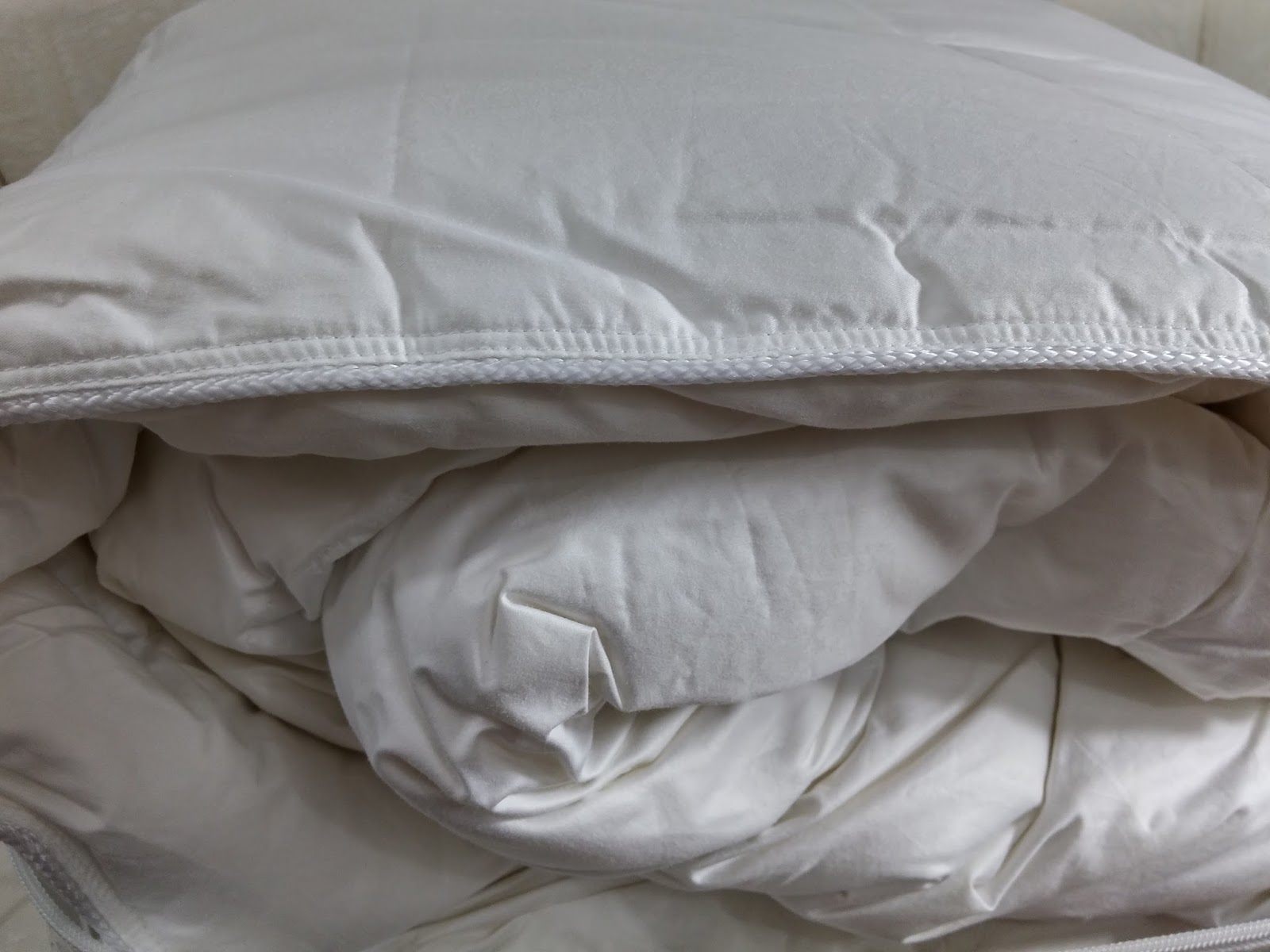 How to know what down comforter to buy and if it is worth the price