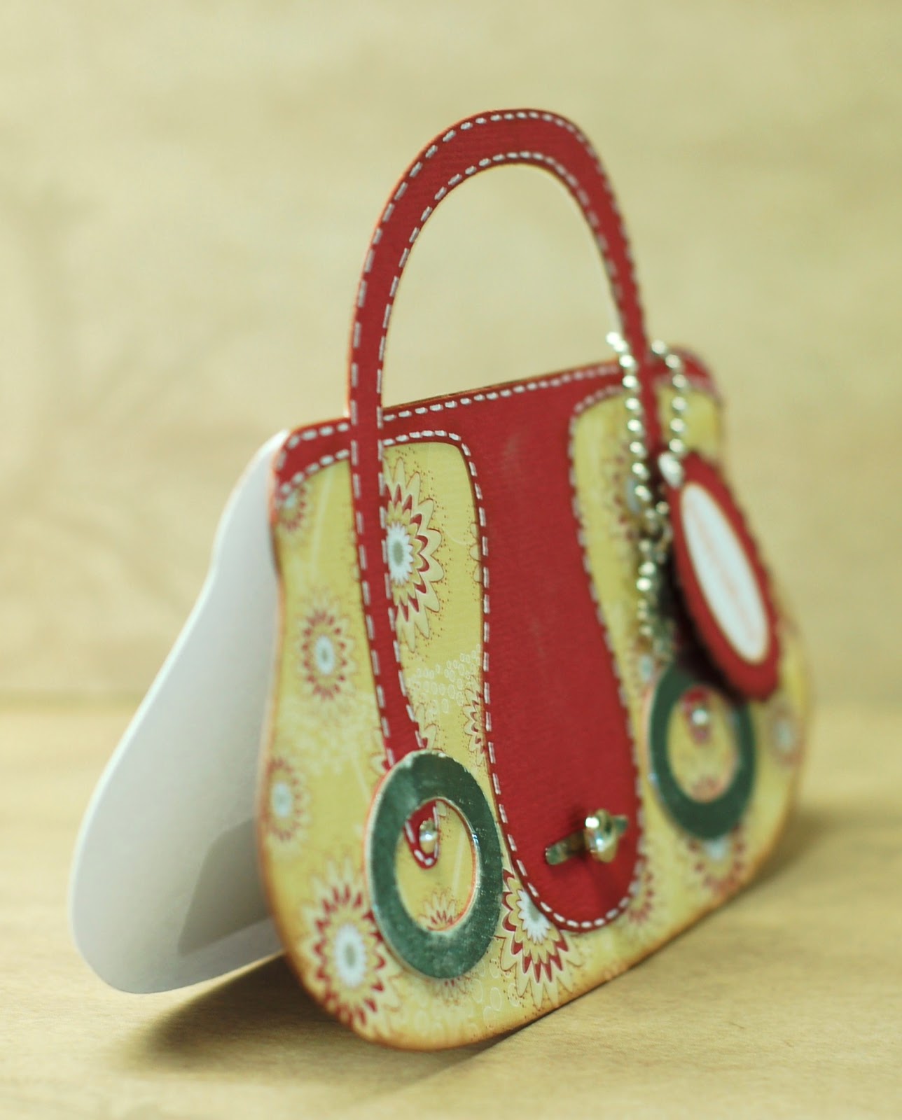 Paper Creations by Kristin: Purse Shaped Cards