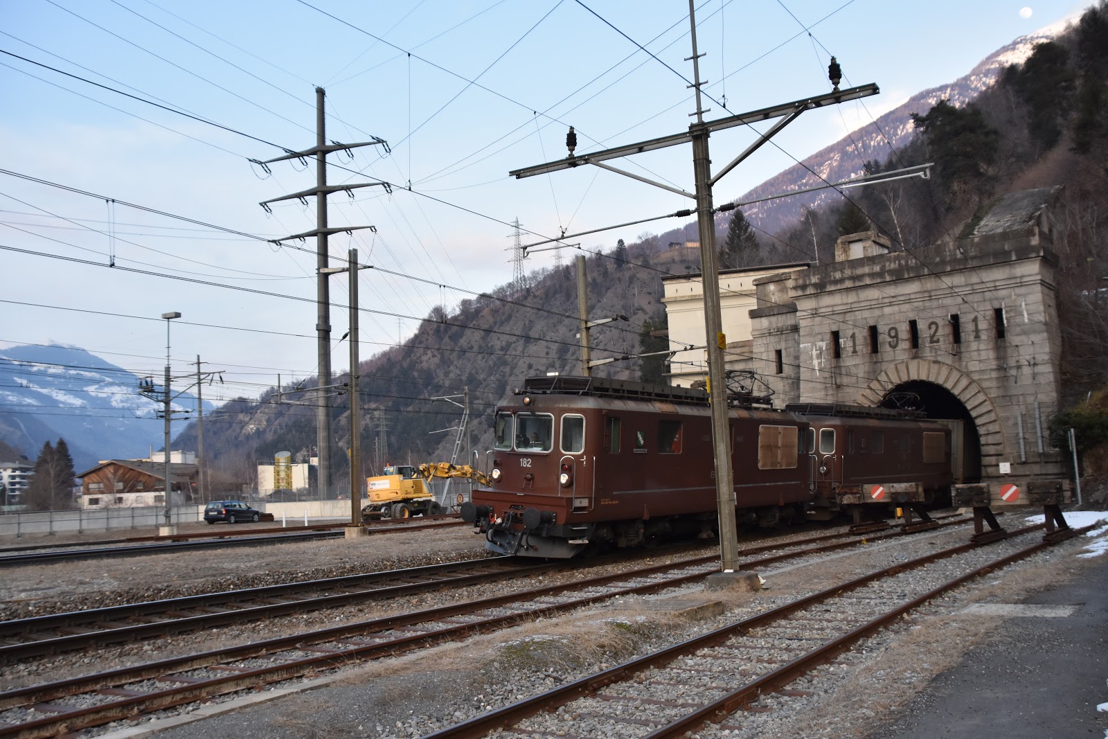Trains and other things Milan, Domodossola, Brig