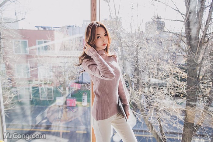 Model Park Soo Yeon in the December 2016 fashion photo series (606 photos) photo 12-13