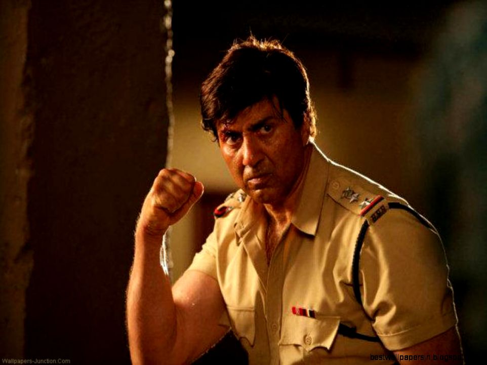 Sunny Deol Body