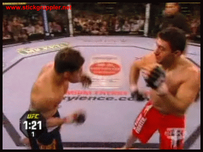 UFCFightNight6-KaroParisyanXDiegoSanchez-Rd1-takedown3fail-400-sg.gif